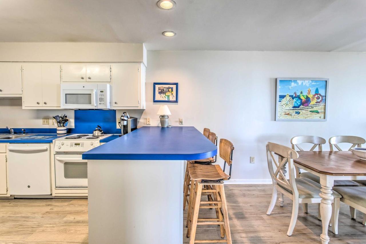 Bright Beachy Condo With Boardwalk Access And Patio! Миртъл Бийч Екстериор снимка